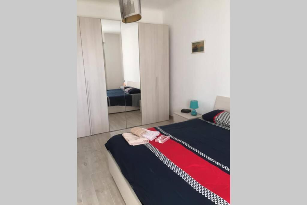 Grand F2 60Mq Centre Antibes, Proche Plages, Commerces, 2 Balcons, Parking, Train, Bus, Deco Vintage, Pet Friendly, Ideal Famille Ou 1-2 Couples Экстерьер фото