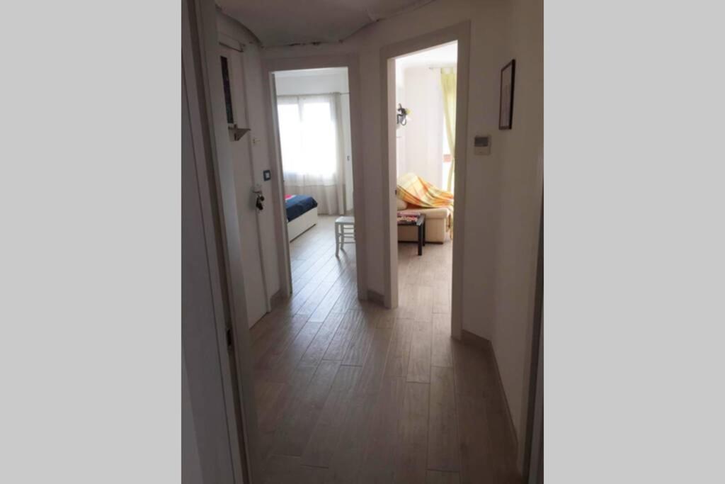 Grand F2 60Mq Centre Antibes, Proche Plages, Commerces, 2 Balcons, Parking, Train, Bus, Deco Vintage, Pet Friendly, Ideal Famille Ou 1-2 Couples Экстерьер фото