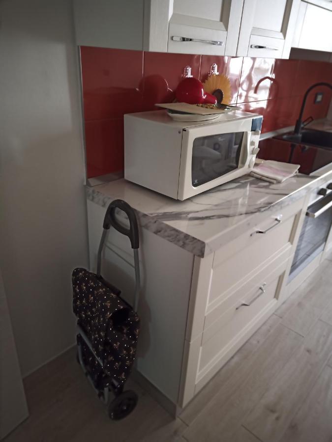 Grand F2 60Mq Centre Antibes, Proche Plages, Commerces, 2 Balcons, Parking, Train, Bus, Deco Vintage, Pet Friendly, Ideal Famille Ou 1-2 Couples Экстерьер фото