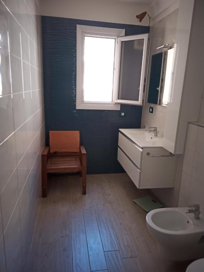 Grand F2 60Mq Centre Antibes, Proche Plages, Commerces, 2 Balcons, Parking, Train, Bus, Deco Vintage, Pet Friendly, Ideal Famille Ou 1-2 Couples Экстерьер фото