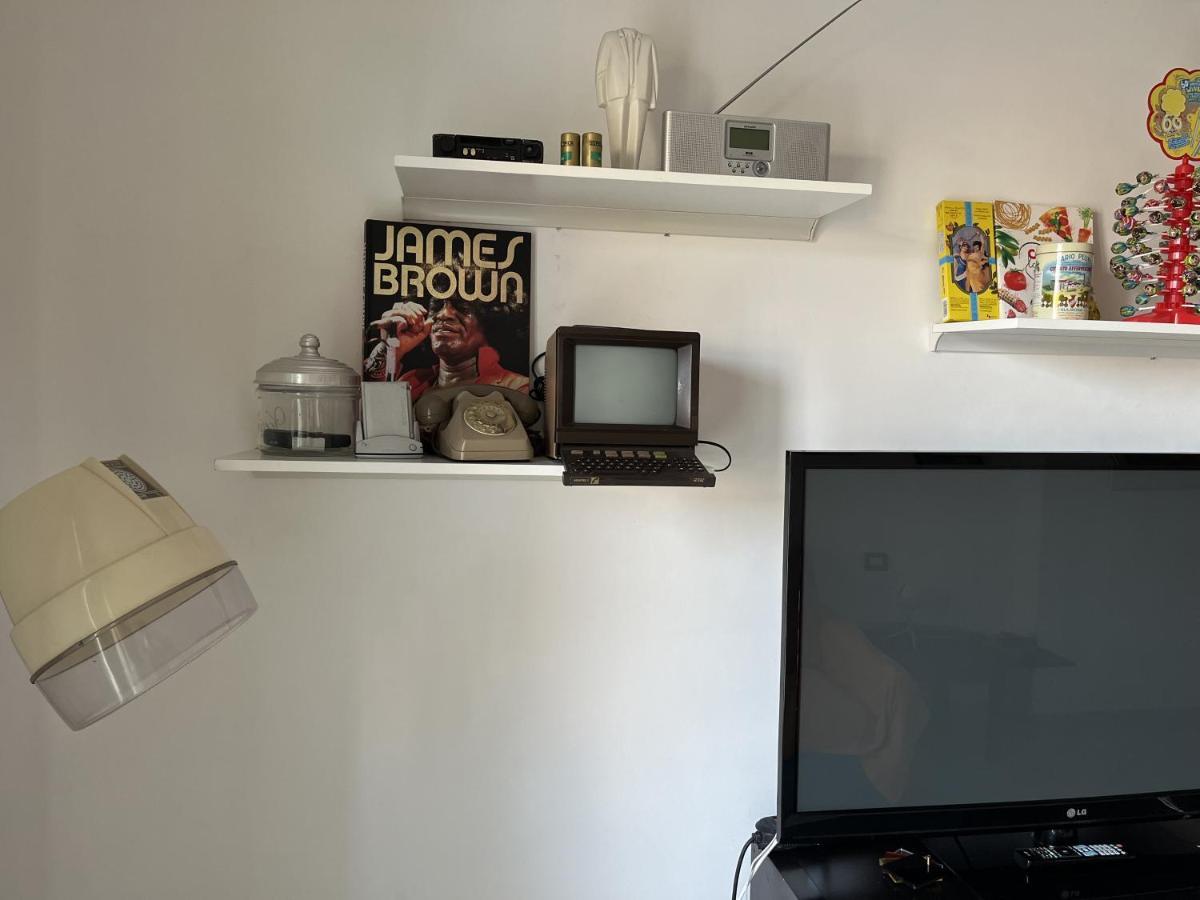 Grand F2 60Mq Centre Antibes, Proche Plages, Commerces, 2 Balcons, Parking, Train, Bus, Deco Vintage, Pet Friendly, Ideal Famille Ou 1-2 Couples Экстерьер фото