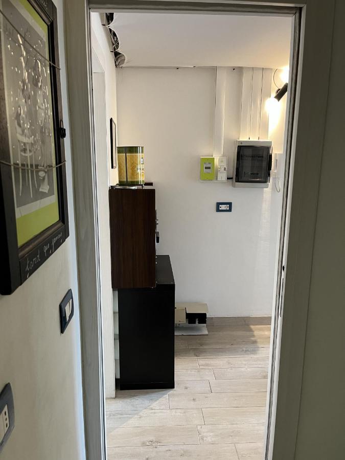 Grand F2 60Mq Centre Antibes, Proche Plages, Commerces, 2 Balcons, Parking, Train, Bus, Deco Vintage, Pet Friendly, Ideal Famille Ou 1-2 Couples Экстерьер фото